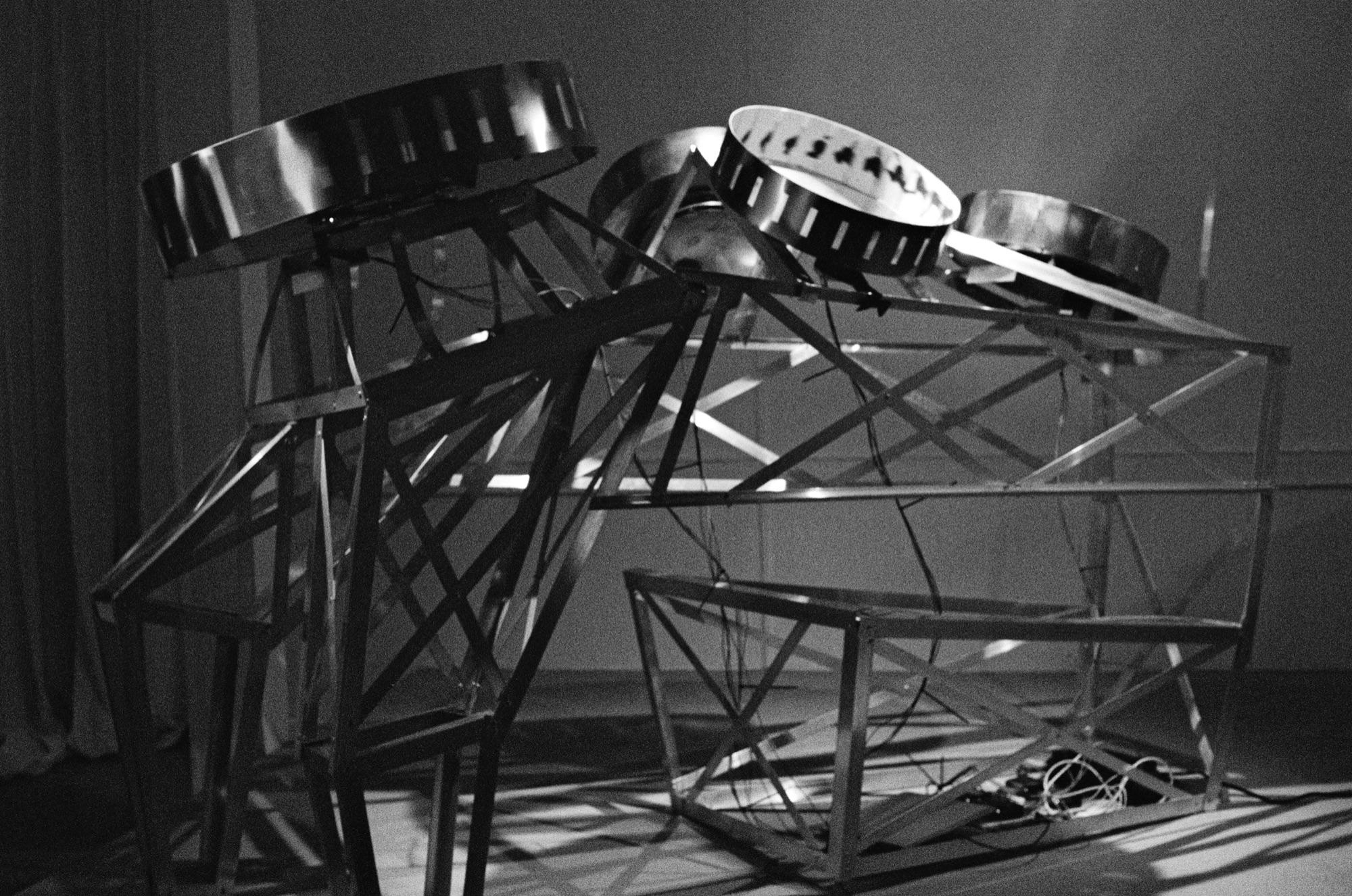 The Beast — five zoetrope drums on a steel frame